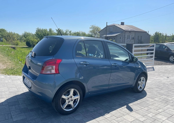 Toyota Yaris cena 18889 przebieg: 116000, rok produkcji 2007 z Puławy małe 301
